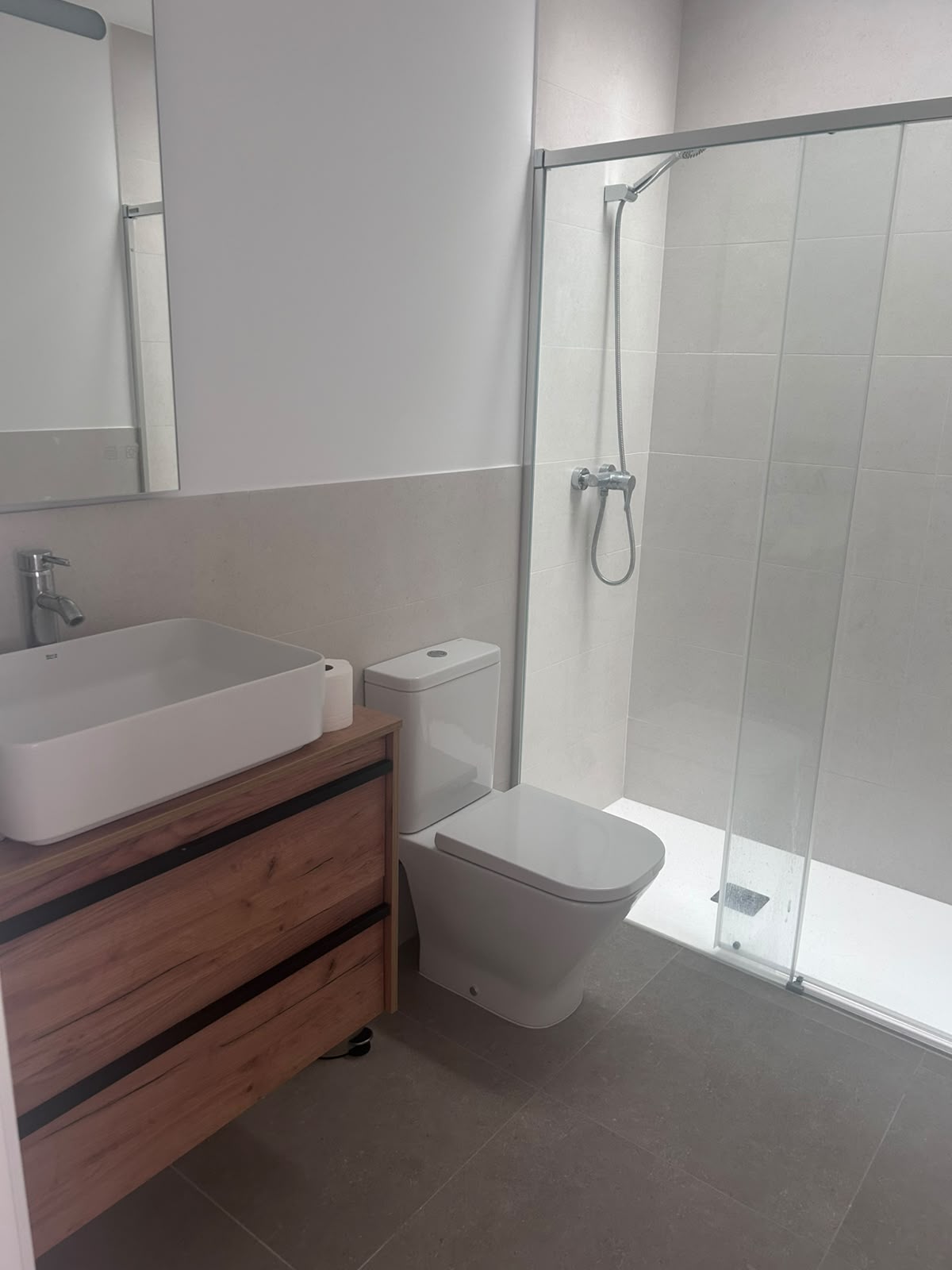 Reforma de baño de 4 m² en Vilafranca — precio 2026